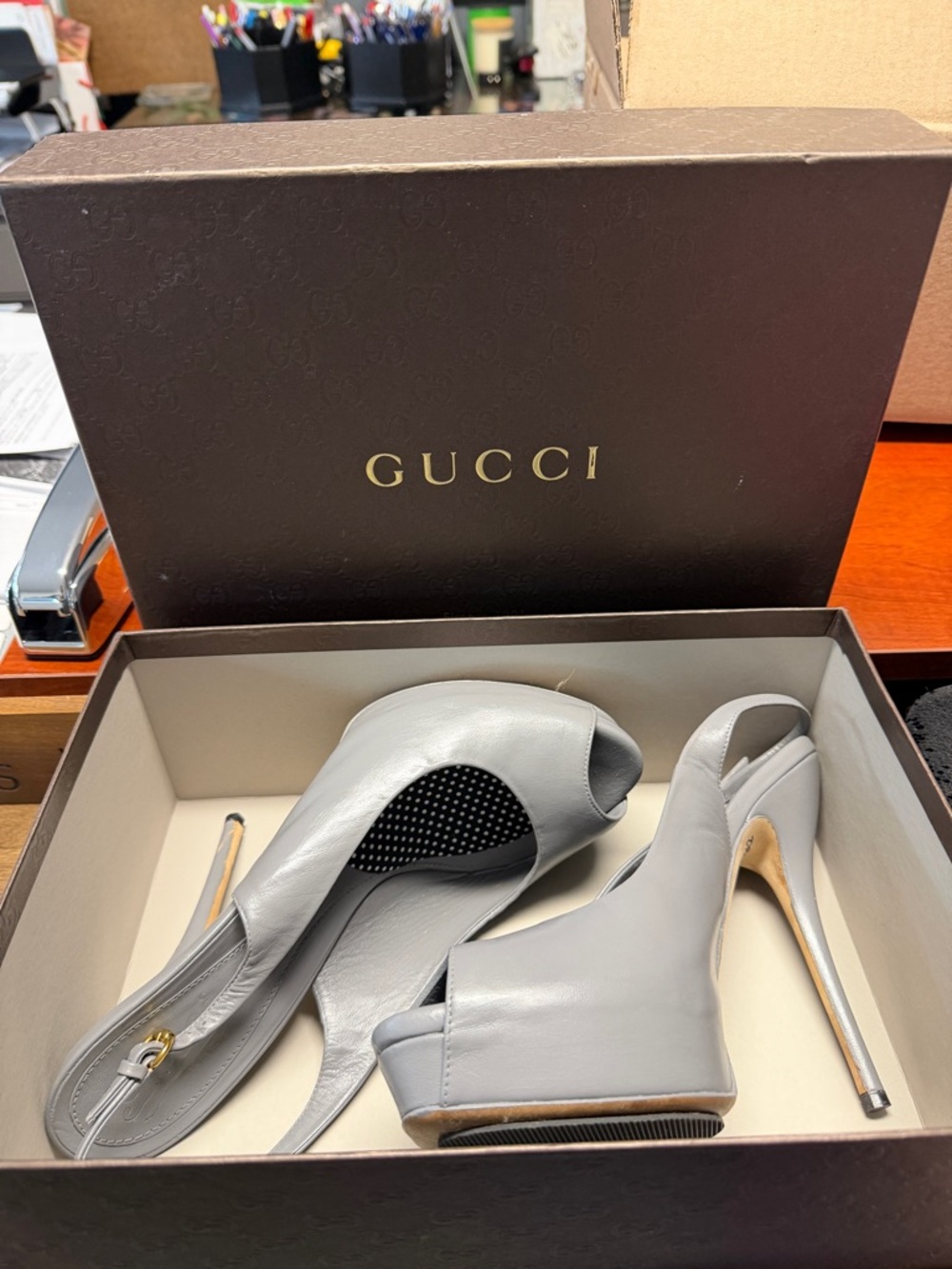 Gucci Peep Toe High Heels Shoes Grey Gray Neutral!